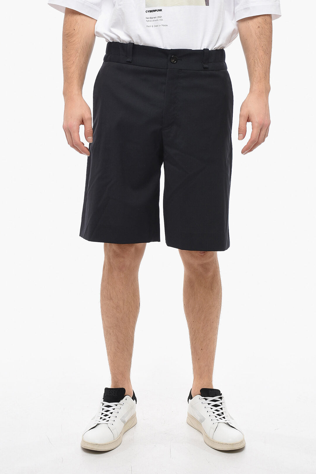 Lanvin 4 Pocket Wool Shorts with Elastic Waistband