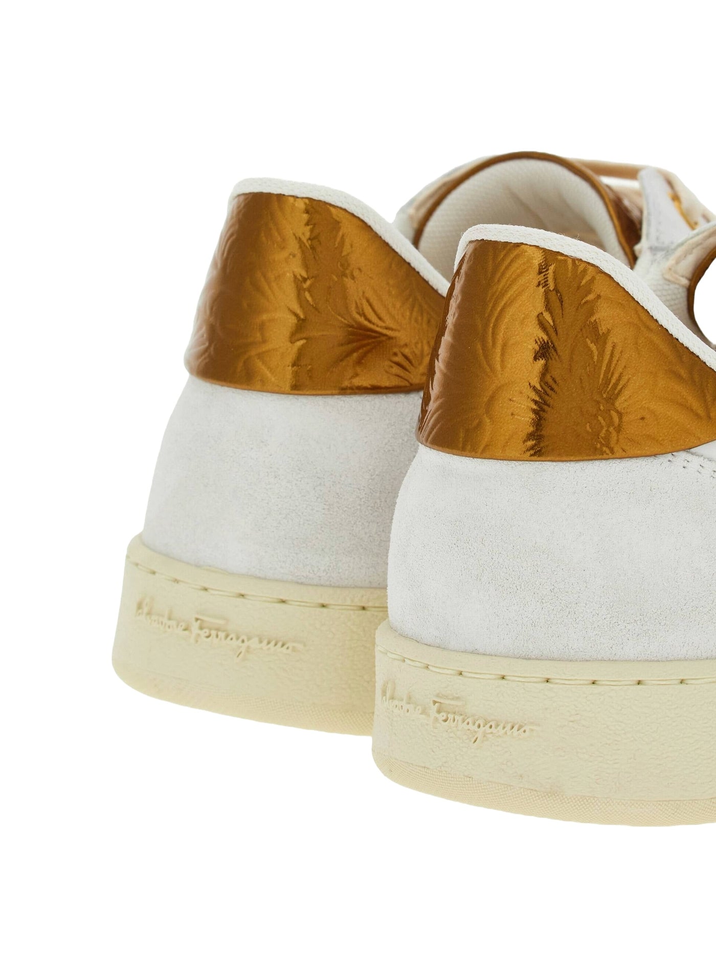 Salvatore Ferragamo Ferragamo Achille 2 Low Top Sneaker In White And Gold